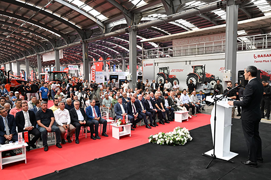 Uşak 10. Tarım, Hayvancılık ve Teknolojileri Fuarı Törenle Açıldı