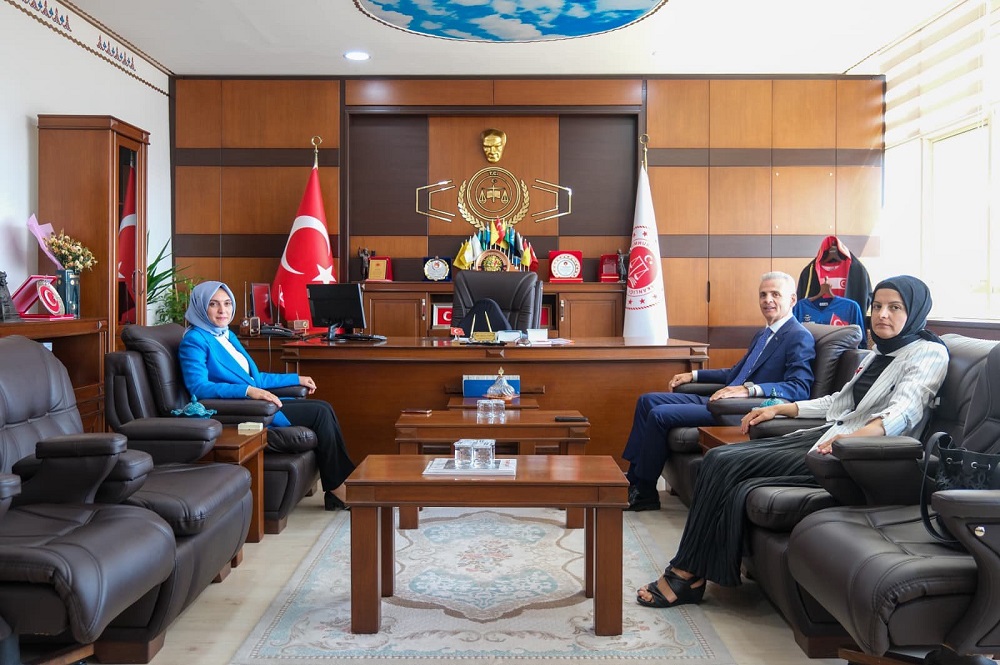 Vali ÇİÇEKLİ’den Cumhuriyet Başsavcısı ÜNVER’e Hayırlı Olsun Ziyareti