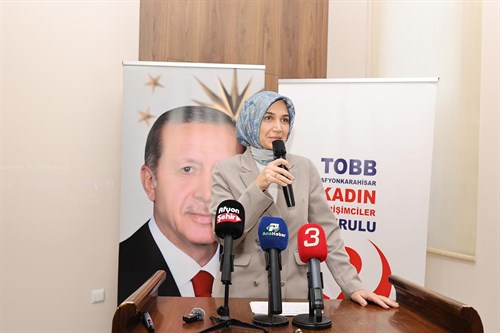 Vali Yiğitbaşı, “Anadolu’da Güneşi Kadınlar Uyandırır”