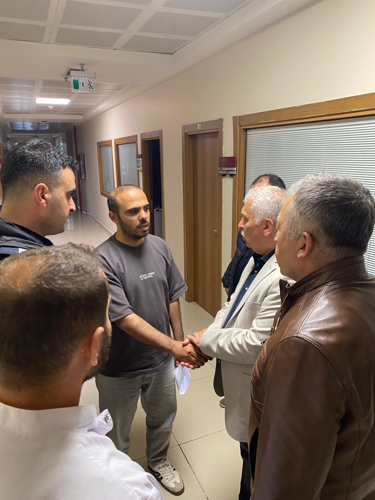 Vali Aziz Yıldırım’dan Acılı Aileye Taziye Ziyareti