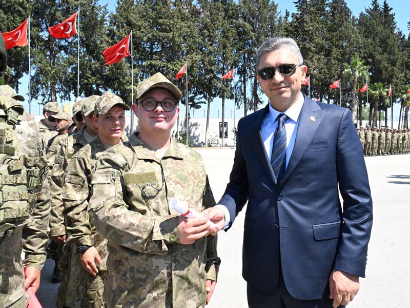 Vatan Sevgisi Engel Tanımadı