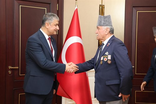 Valimiz Sayın Mustafa Yavuz, 30 Ağustos Zafer Bayramı Tebriklerini Kabul Etti.