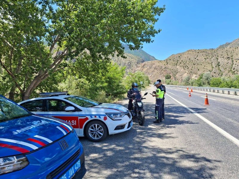İl Jandarma Komutanlığından Trafik Denetimlerine İlişkin Açıklama