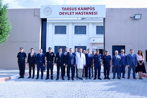 VALİMİZ SAYIN ATİLLA TOROS, TARSUS CEZA İNFAZ KURUMLARI KAMPÜSÜ İÇERİSİNDE BULUNAN TARSUS KAMPÜS DEVLET HASTANESİNİ ZİYARET ETTİ