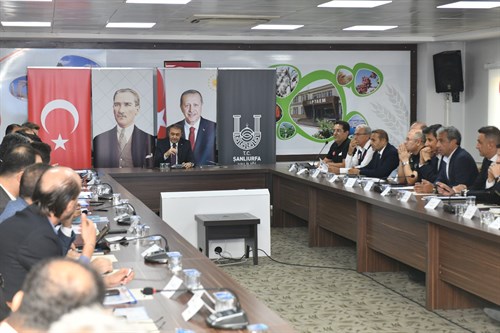 Şanlıurfa'da Deprem Konutlarının Yapım Süreçleri Masaya Yatırıldı