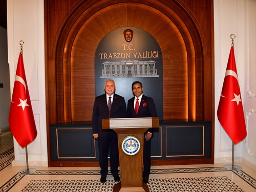 Vali Yıldırım, Bangladeş’in Ankara Büyükelçisi’ni Kabul Etti