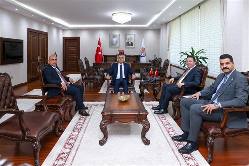 VALİMİZ SAYIN ATİLLA TOROS, ZİYARETİNE GELEN MHP İL BAŞKANI ÖMER GÜRSOY, MHP MYK ÜYELERİ BÜNYAMİN KÖKEN VE HÜSNÜ DOĞAN İLE GÖRÜŞTÜ