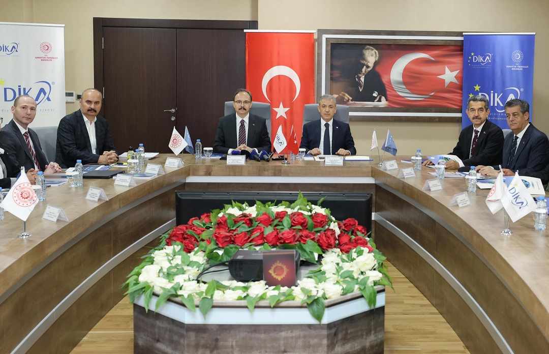Valimiz Ekrem Canalp, DİKA Yönetim Kurulu Toplantısına Katıldı