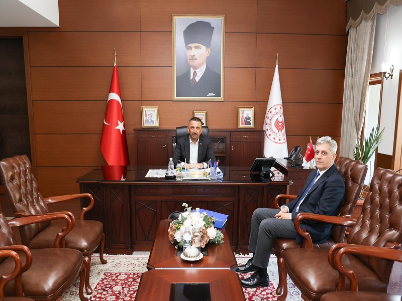 Vali Osman Hacıbektaşoğlu, İl Sağlık Müdürü Dr. Mustafa Özkan Gün’ü Kabul Etti
