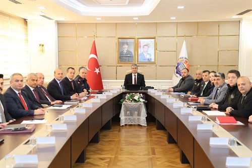 Kış Tedbirleri Koordinasyon Toplantısı Valimiz Sayın Mustafa Yavuz Başkanlığında Gerçekleştirildi.