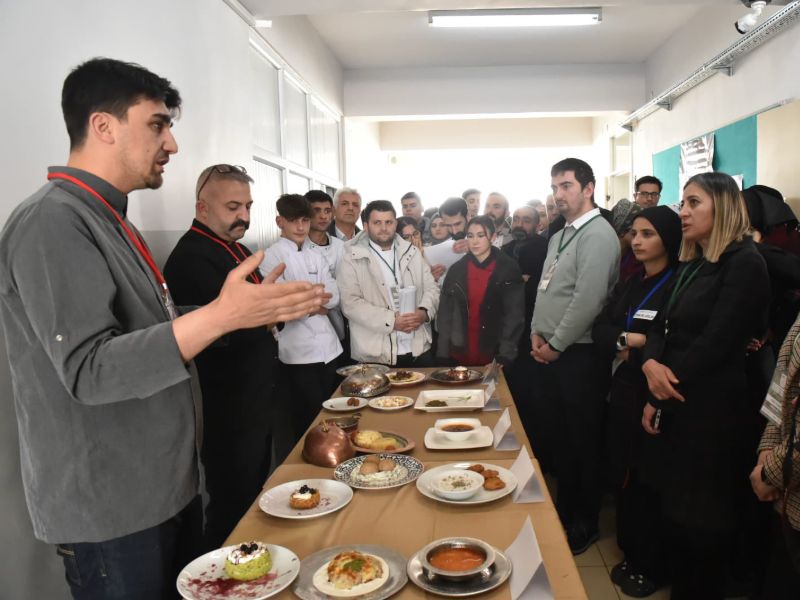 MEB Uluslararası Gastronomi Festivali ve Aşçılık Yarışması Bölge Finali Erzurum’da Gerçekleşti