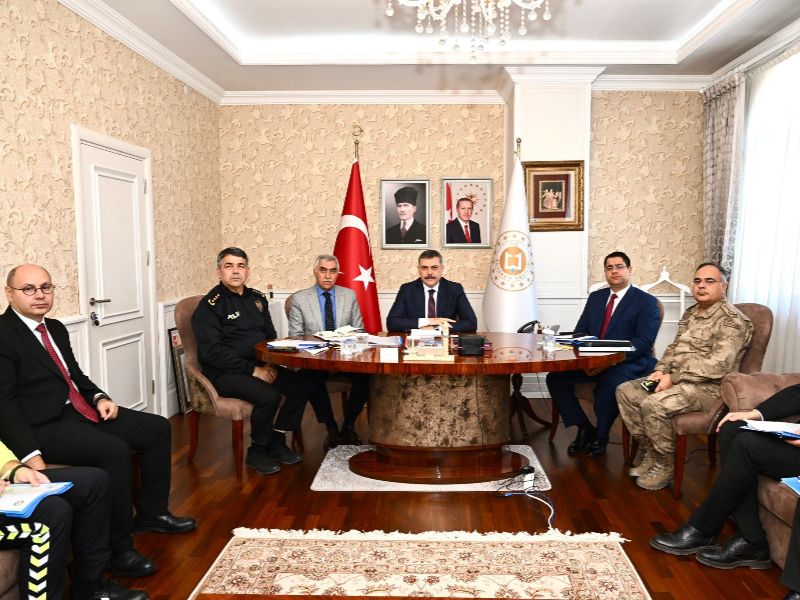 Vali Çiftçi, Trafik Güvenliği Strateji Belgesi ve Eylem Planı Toplantısına Katıldı