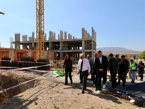 Valimiz İbrahim Akın, Meram Gödene Huzurevi İnşaatında İncelemelerde Bulundu