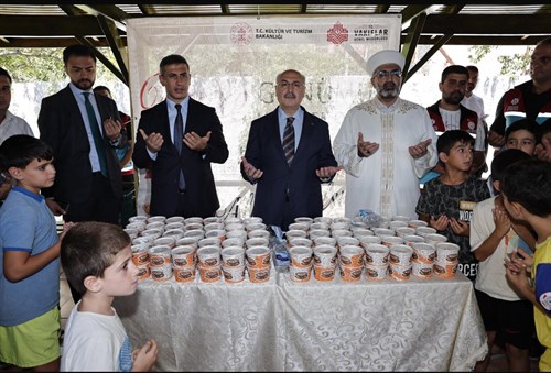 Vali Köşger'den Yüreğir İlçesi Ulubatlı Hasan Mahallesi’ne Ziyaret