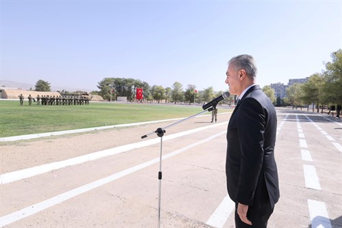 4'üncü Hudut Alay Komutanlığı Komuta ve Sancak Devir Teslim Töreni