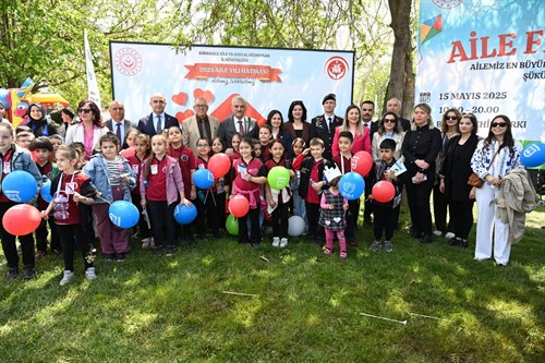 "Ailemiz Geleceğimiz"