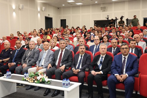 Valimiz Mustafa Yavuz, " Zaferin Adı Türkiye" Konferansına Katıldı