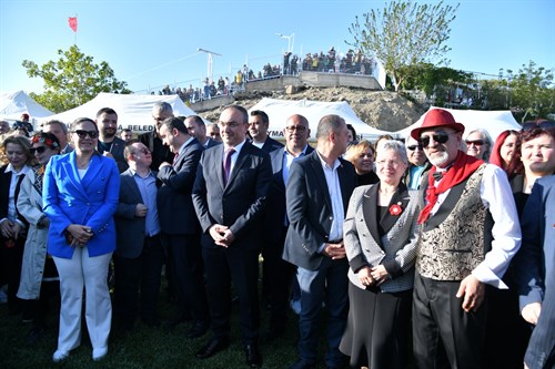 Vali Soytürk 2. Kakava Hıdırellez Şenliği’ne Katıldı