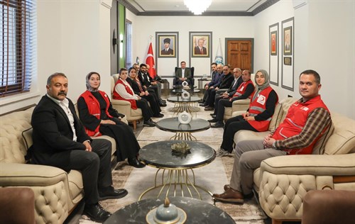 Türk Kızılayı'ndan Sayın Valimize Ziyaret