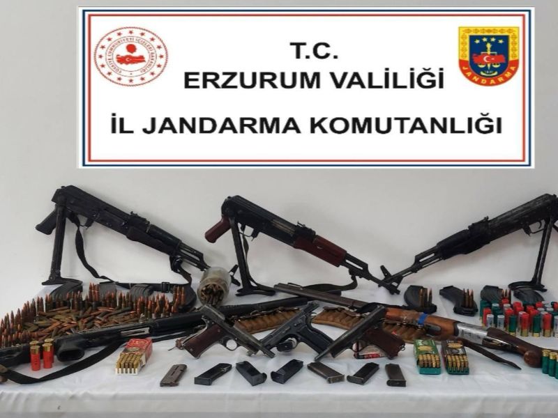 Karayazı’da Kaçakçılık ve Silah Operasyonu