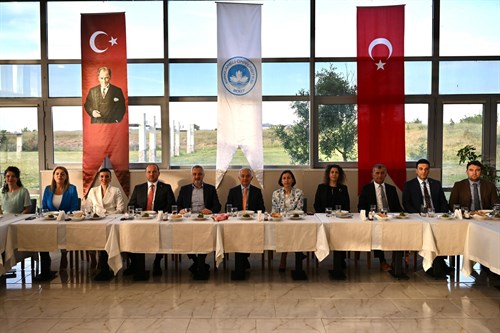 Vali Turan, “Kırklareli Balkan Lezzetleri Yolculuğu” etkinliği ve Gala Programına katıldı…