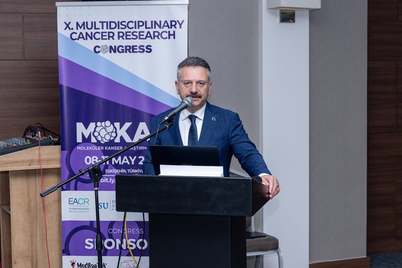 Valimiz Sayın Hüseyin Aksoy bu yıl onuncusu Eskişehir'de düzenlenen Multidisplinler Kanser Araştırma Kongresine katıldı.