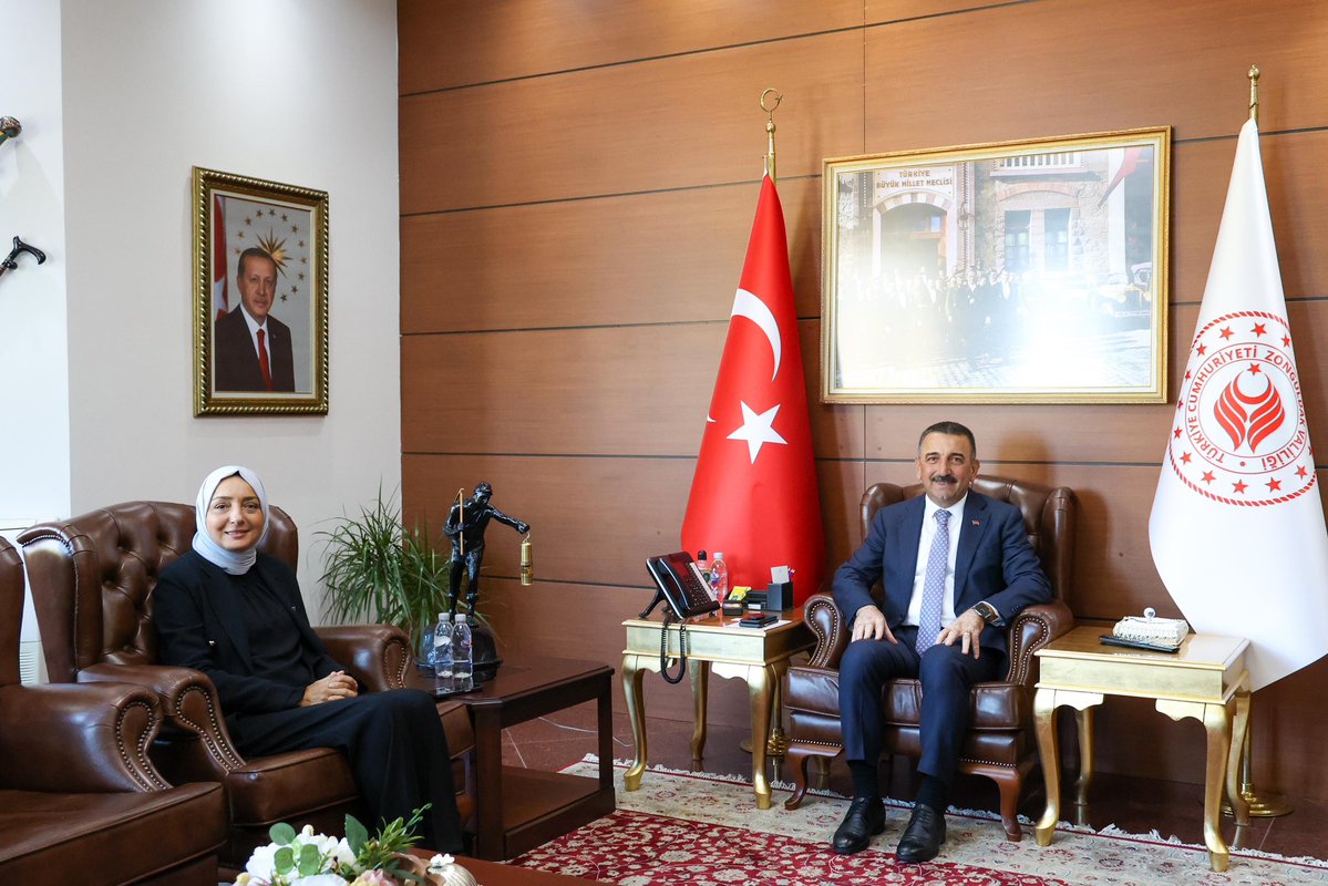 Cumhurbaşkanı Başdanışmanı Saadet Oruç, Vali Osman Hacıbektaşoğlu’nu Ziyaret Etti