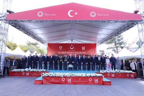 Mardin’de Cumhuriyet Bayramı’nın 102’nci Yıldönümü Coşkuyla Kutlandı