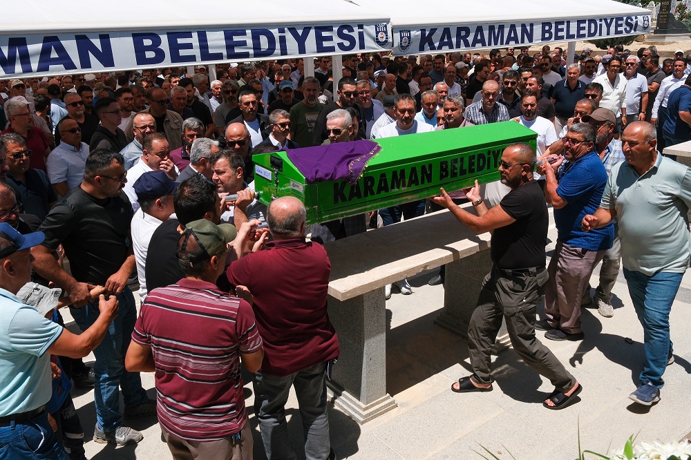 Karaman’ın İlk ve Tek Kadın Sanayicisi Olan Şerife Hanım Kızık Son Yolculuğuna Uğurlandı
