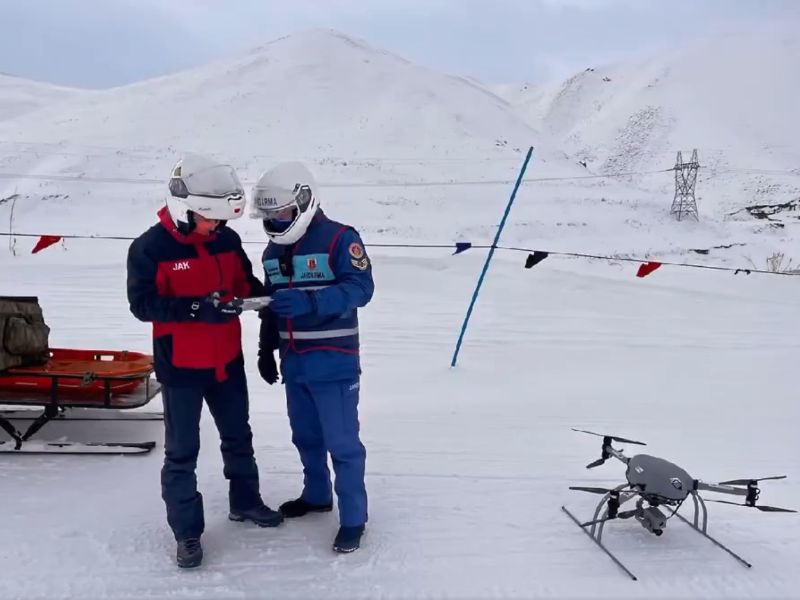 Erzurum İl Jandarma Komutanlığı Palandöken Kayak Merkezi’nde Güvenli Turizm İçin Denetimlerini Sürdürüyor