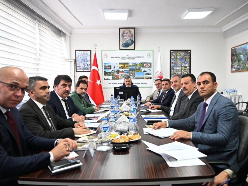 Sokak Hayvanları Sorunlarıyla İlgili Değerlendirme Toplantısı Yapıldı