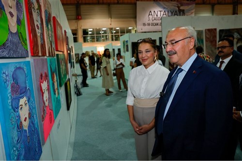 Birinci Adana Çağdaş Sanat Fuarı’nın Açılışı Gerçekleştirildi