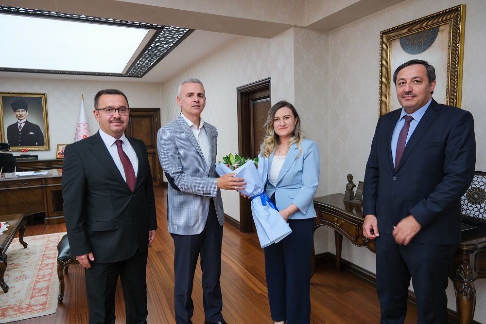 Sosyal Güvenlik Kurumu İl Müdürlüğünden Vali ÇİÇEKLİ'ye Ziyaret