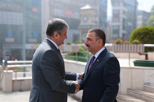 Karabük Valisi Mustafa Yavuz, BAKKA Yönetim Kurulu Toplantısı Öncesinde, Vali Osman Hacıbektaşoğlu’nu Ziyaret Etti