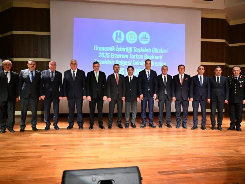 EİT 2025 Erzurum Turizm Başkenti Teşekkür Belgesi Takdim Töreni Gerçekleştirildi