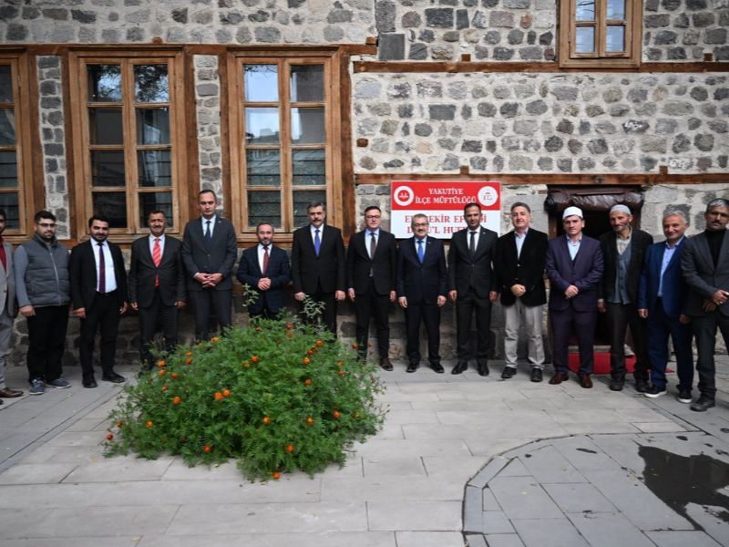 Vali Çiftçi, Ebubekir Efendi Dar’ul Huffaz’da İncelemelerde Bulundu