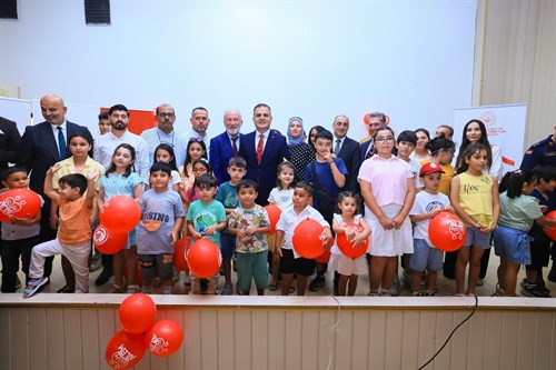 Valimiz Sayın Dr. İdris Akbıyık, “30 Haziran Koruyucu Aile Günü” Nedeniyle Düzenlenen Etkinlikte Koruyucu Ailelerimizle Bir Araya Geldi