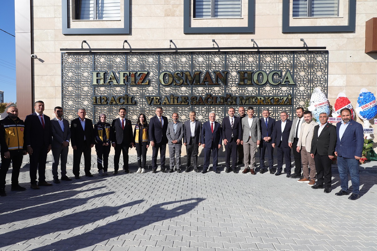 Hafız Osman Hoca Aile Sağlığı ve 112 Acil Sağlık Hizmetleri İstasyonu düzenlenen törenle açıldı