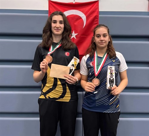 Erzincanlı Badmintoncularımızdan Macaristan'da 2 Madalya