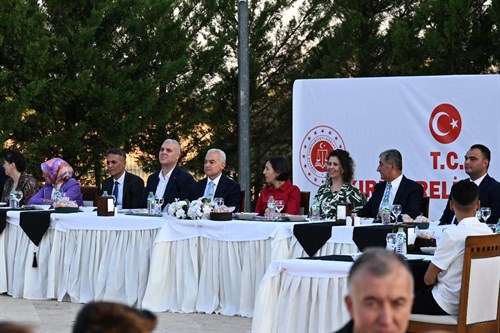 Vali Turan, veda programına katıldı…