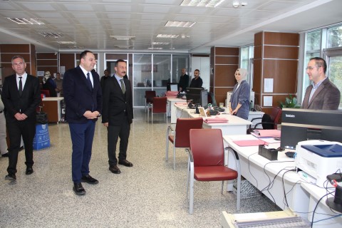 Kaymakamımız Remzi Demir’den SGK Merkezine Ziyaret.