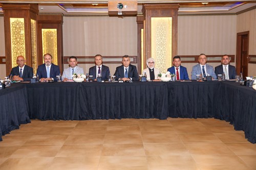 VALİMİZ SAYIN ATİLLA TOROS BAŞKANLIĞINDA, ‘‘2025 – 2026 EĞİTİM ÖĞRETİM YILI’’ DEĞERLENDİRME VE KOORDİNASYON TOPLANTISI GERÇEKLEŞTİRİLDİ