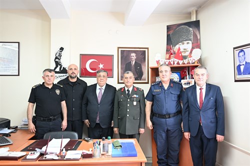 Kahraman Gazilerimizle Birlikteyiz…