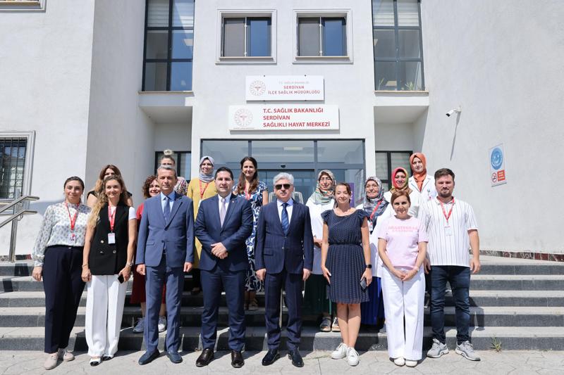 Valimiz Sayın Rahmi Doğan’dan Serdivan Sağlıklı Hayat Merkezi’ne Ziyaret
