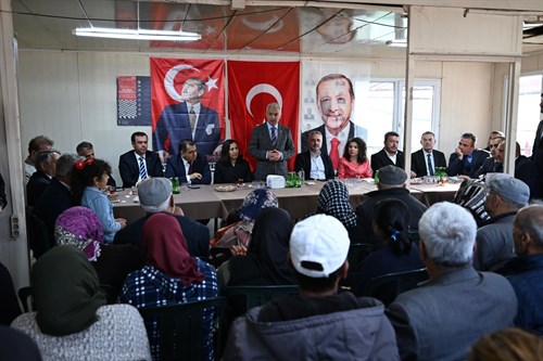Vali Turan, Vize ilçemizin Namık Kemal Mahallesine ziyarette bulundu…