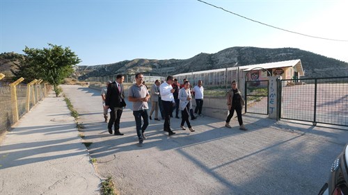 VALİ TÜLAY BAYDAR BİLGİHAN, GEÇİCİ HAYVAN REHABİLİTASYON MERKEZİ İNŞAATINI İNCELEDİ
