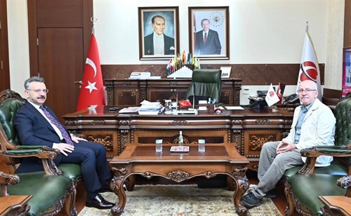 Cumhurbaşkanlığı Sosyal Politikalar Kurulu Üyesi Valimiz Sayın Hüseyin Aksoy’u ziyaret etti.