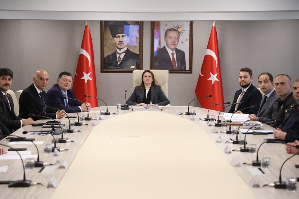 Vali Arslan Başkanlığında İl Hayvanları Koruma Kurulu Toplantısı Gerçekleştirildi