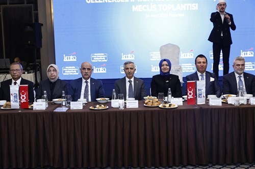 Vali Ünlüer, KMTSO Geleneksel İftar Programı ve Genişletilmiş Meclis Toplantısına Katıldı