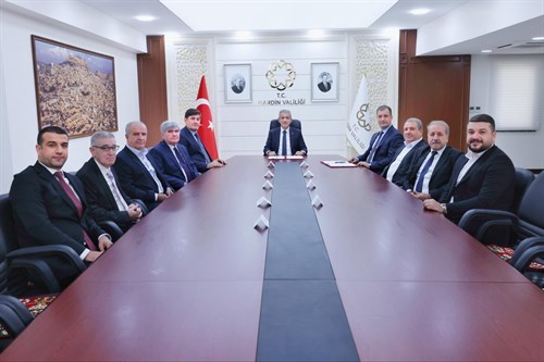 Hayırsever İş İnsanı Ömer Özel, Nusaybin'e 1 Öğretmenevi ve 2 Yeni Okul Kazandırıyor